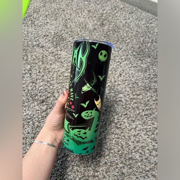 Boogie man 20oz tumbler Oogie boogie tumbler with lid and straw - Picture 4 of 5